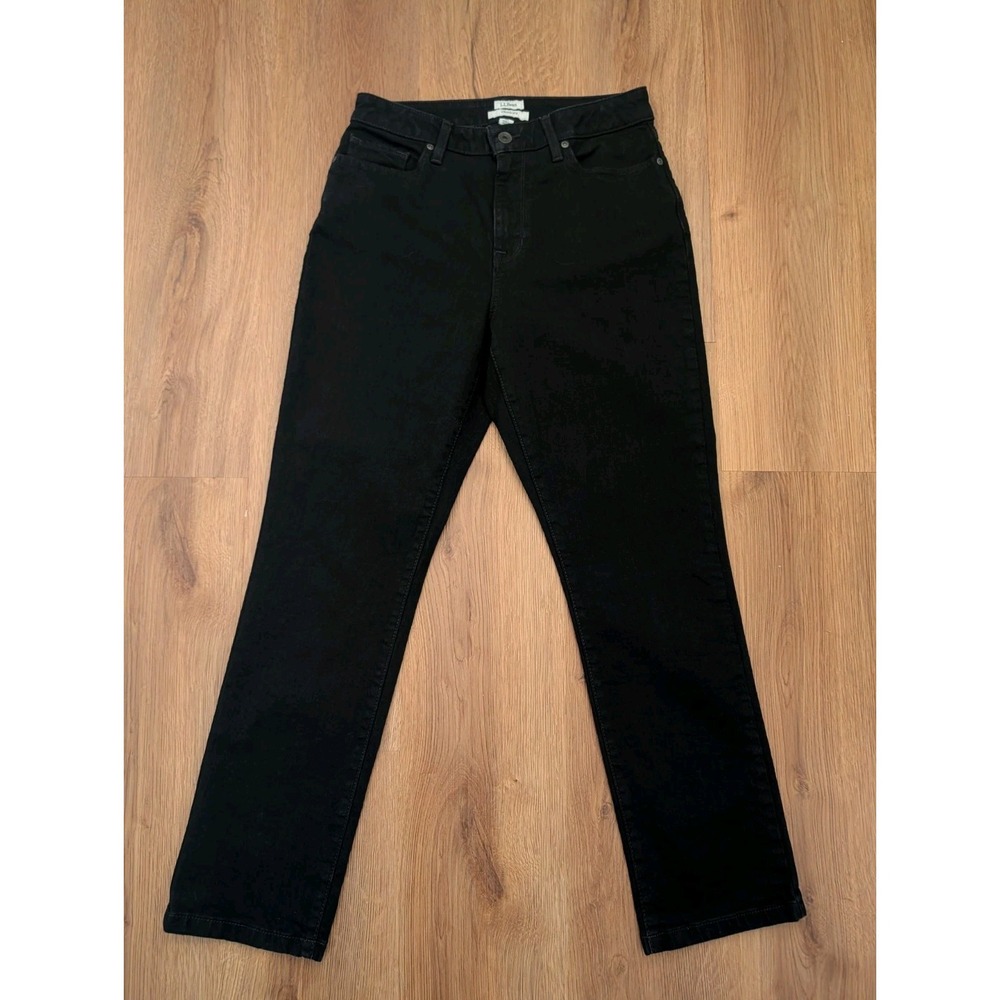 L.L. Bean Women's Classic Fit Black Straight Leg Denim Jeans Sz 10 Petite Preppy